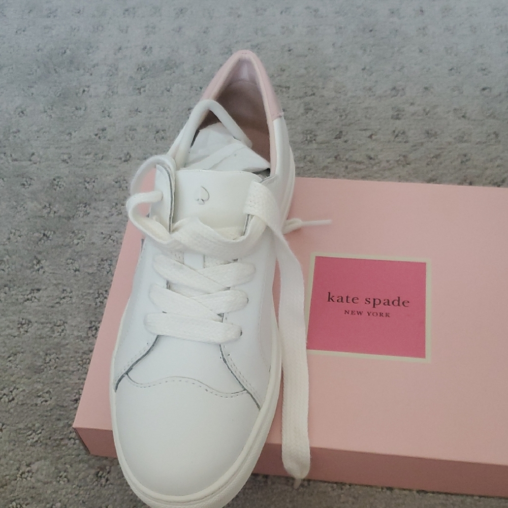 NWT Kate Spade FEZ White Sneakers with Pink Trim